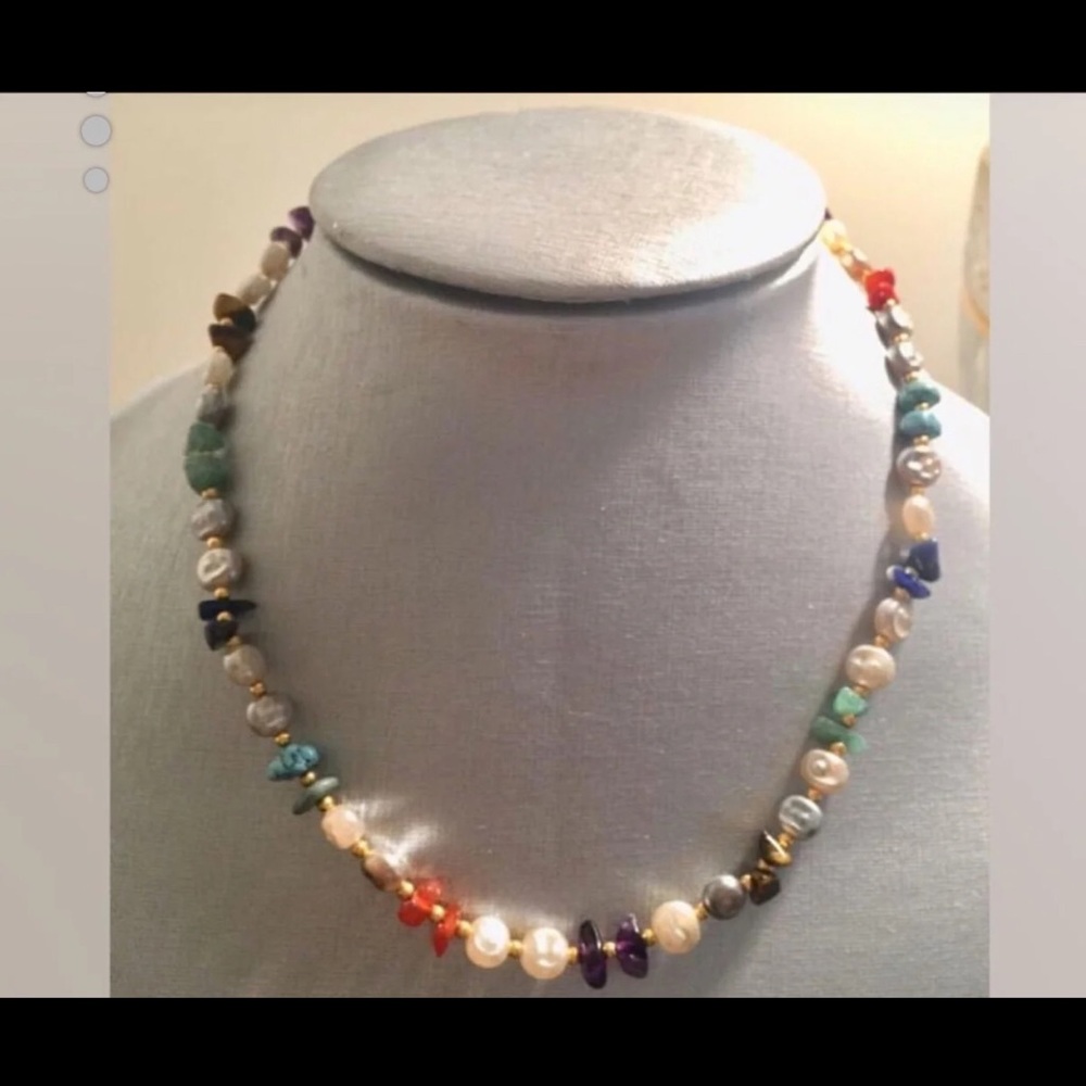 14K y gold, semi precious stone women’s necklace